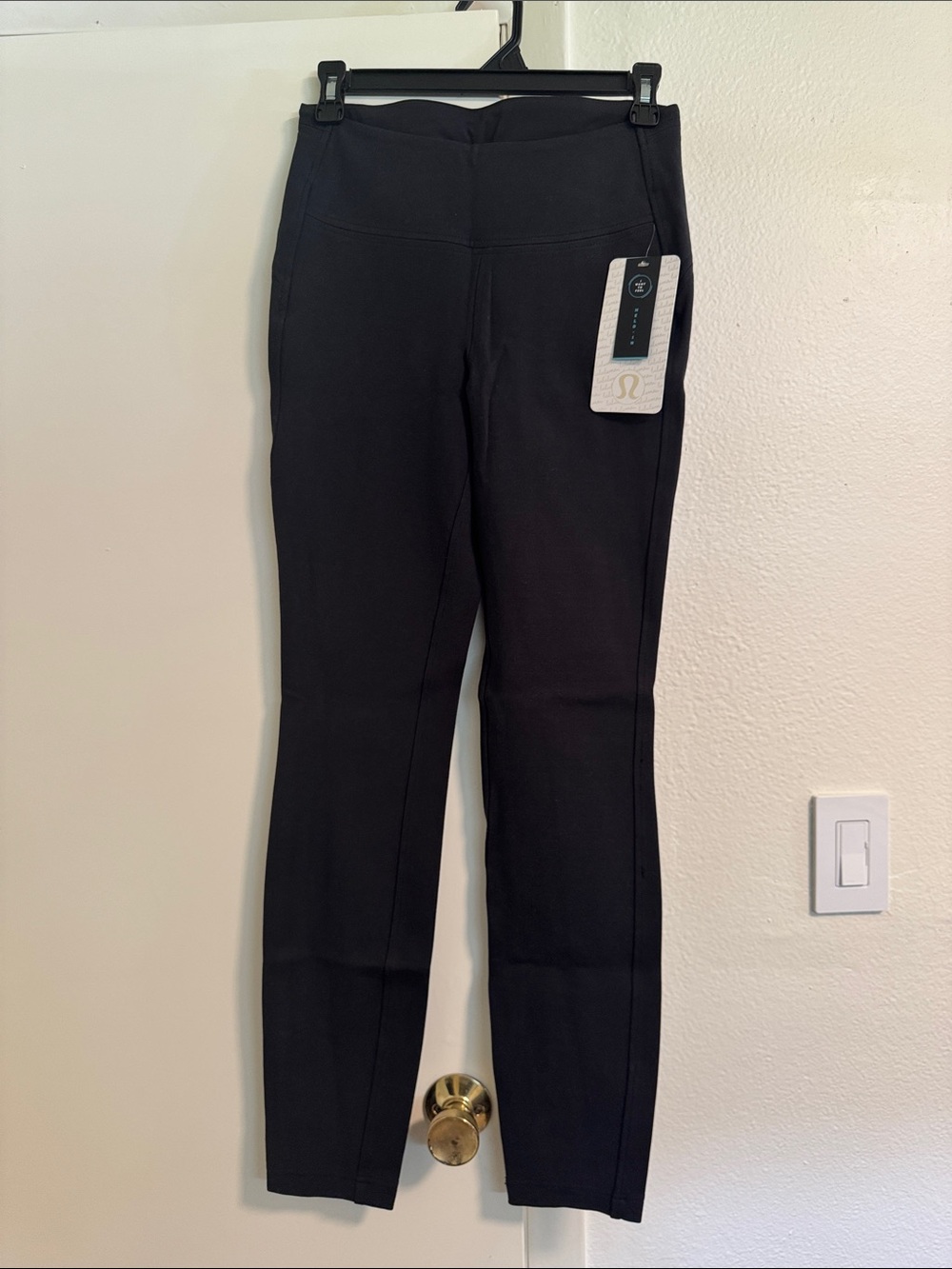 NWT Lululemon Wander Pant Black 6